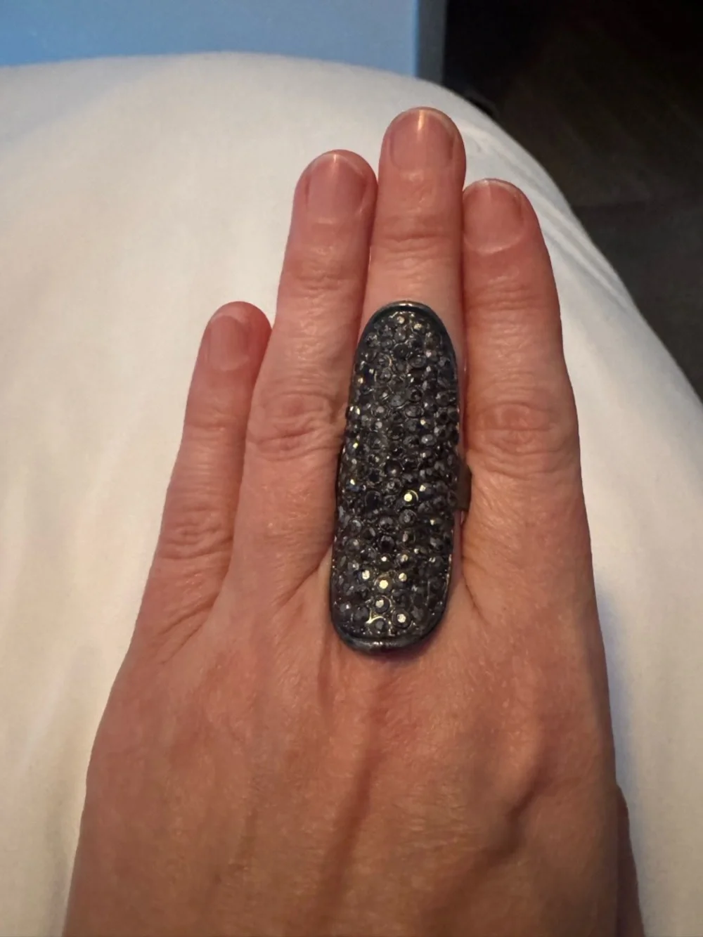 Embellished Gunmetal Rhinestone Statement Ring - Picture 4 of 6